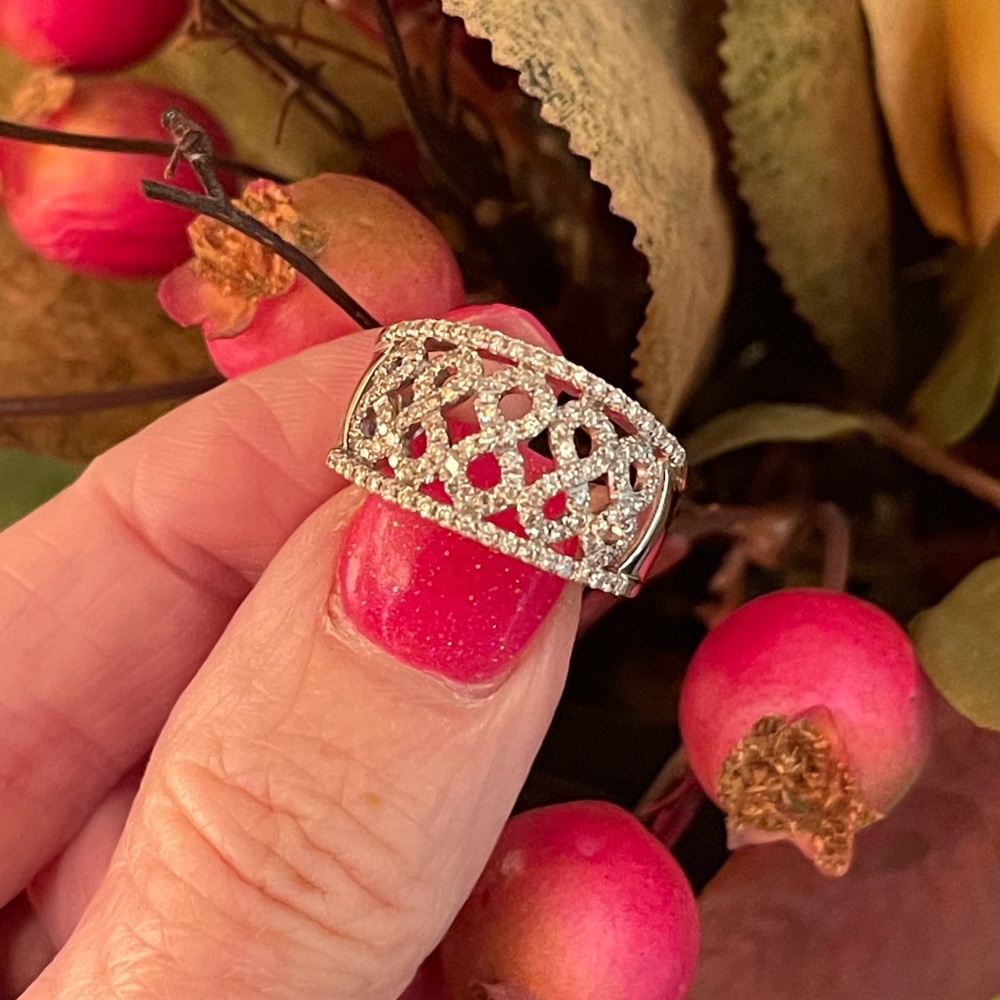 Gabriel & Co 14k solid white gold genuine Diamond ring